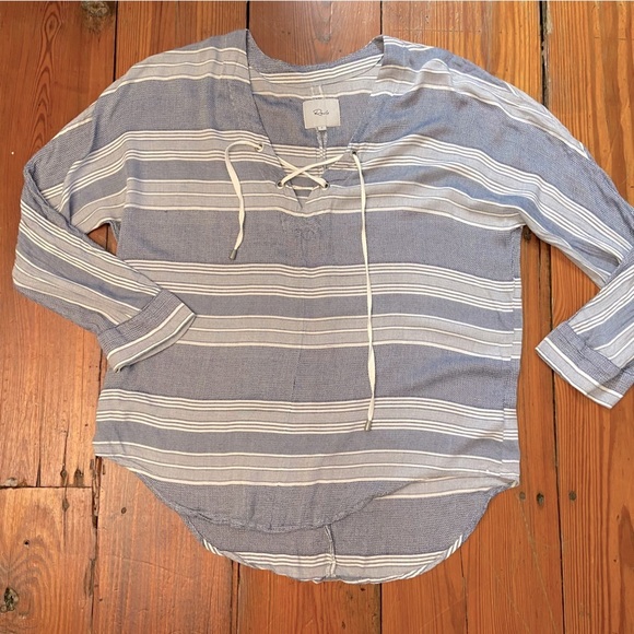 Rails Lily Athens Women’s Stripe Blouse Size S Long Sleeve Blue Rayon Oversized - Picture 12 of 14